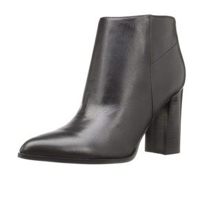 IVANKA TRUMP Carver 2 Bootie